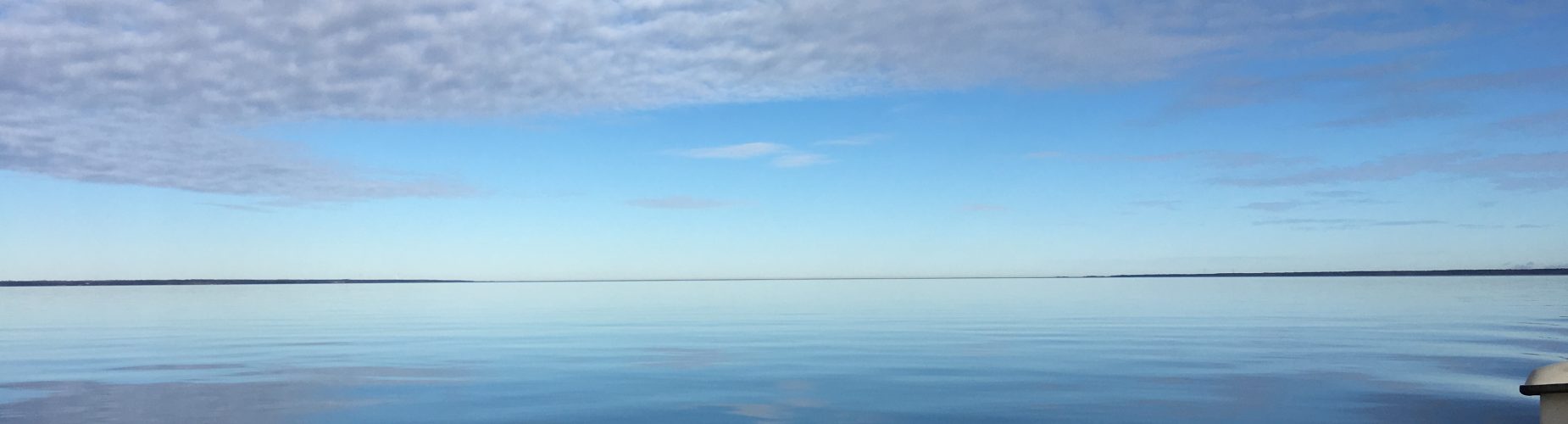 Vy över Vänern från båt