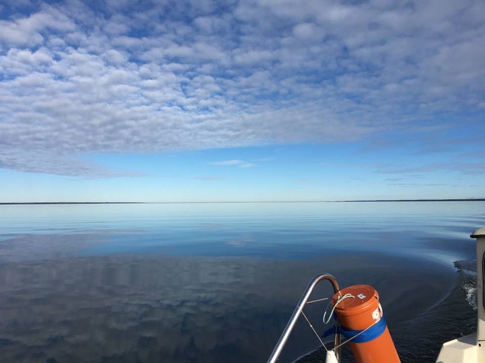 Vy över Vänern från båt